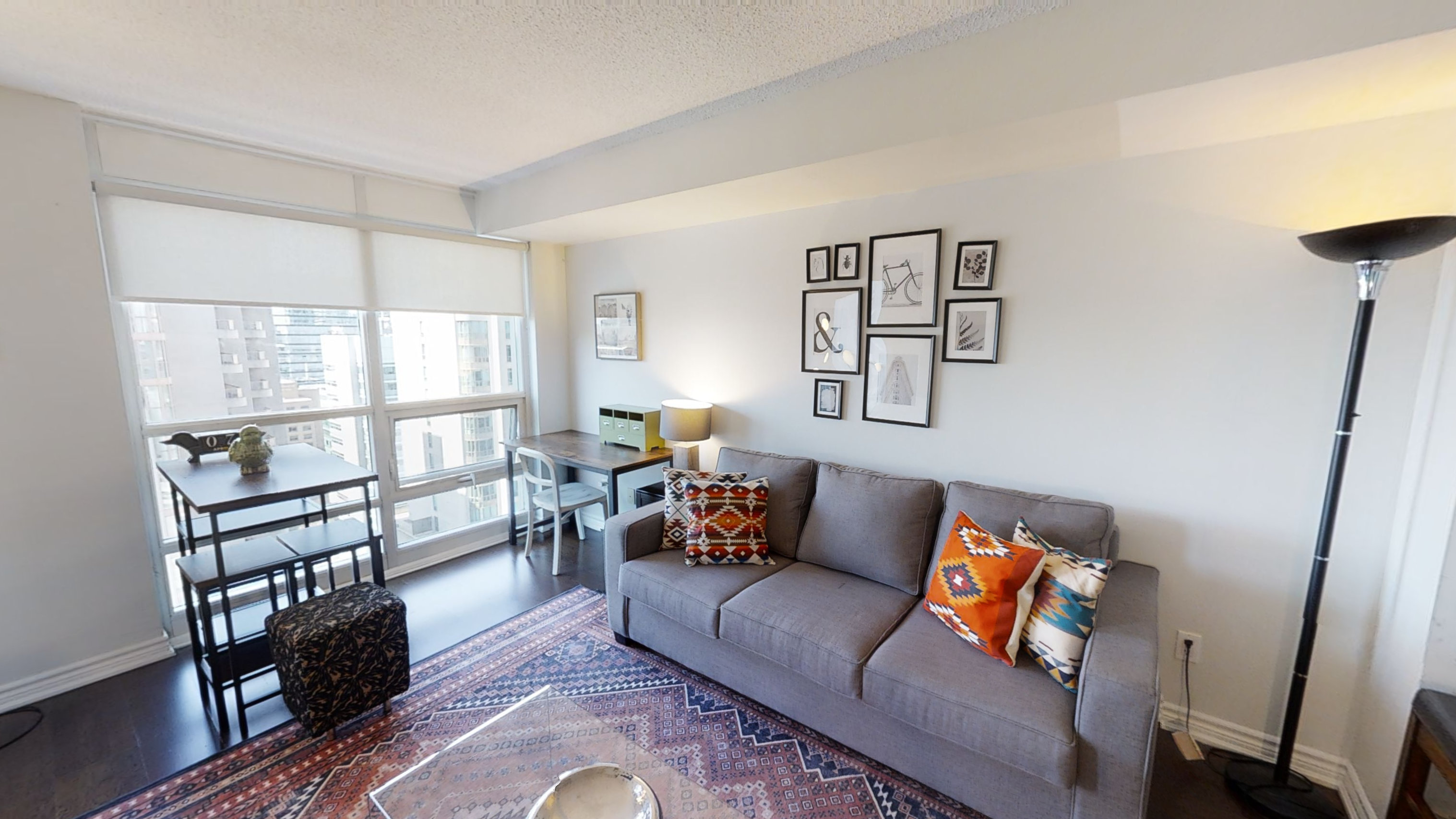 Comfortable 1+1-br Condo In Dt Toronto - 